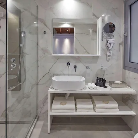 Alkinoi And Hotel Monemvasía