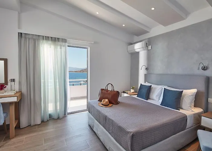 Alkinoi And Hotel Monemvasia