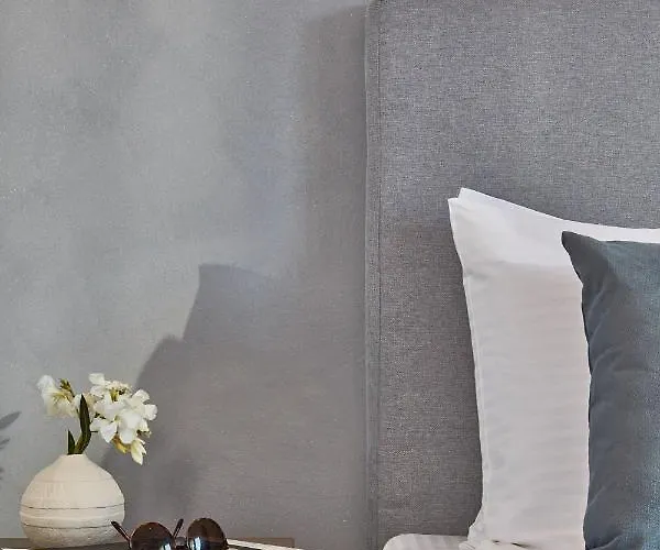 Alkinoi And Hotel Monemvasia