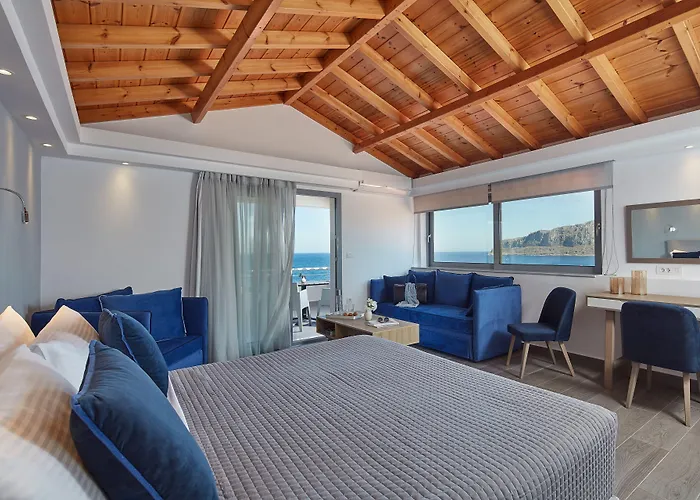 Alkinoi And Hotel 4*