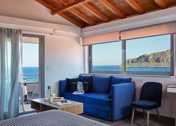 Alkinoi And Hotel Monemvasia