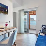 Alkinoi And 4* Monemvasía