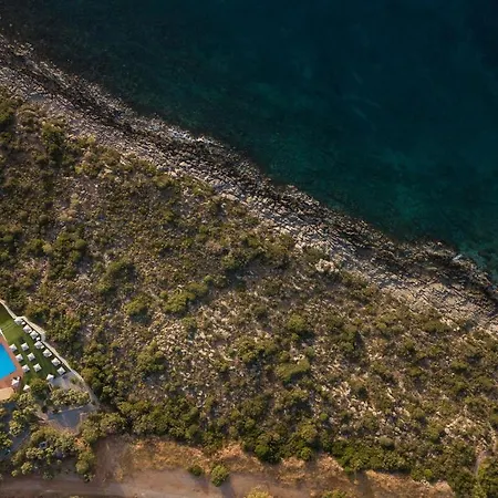 Ξενοδοχείο Alkinoi And