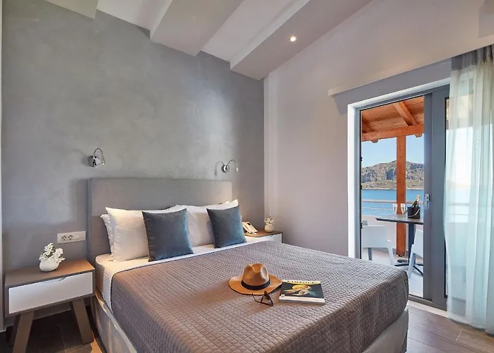 Alkinoi And فندق